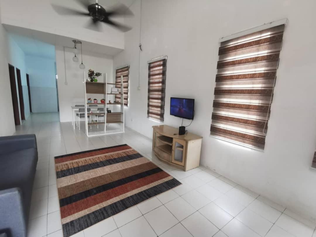 As'Cattleya Homestay Σεπάνγκ Εξωτερικό φωτογραφία
